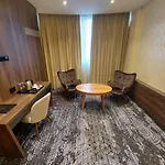 温泉水疗酒店 酒店 4*