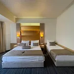 温泉水疗酒店 酒店 4*